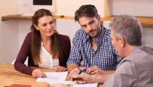 Pros and Cons of hiring a financial advisor